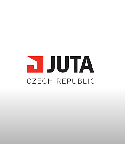 Першими почали реалізовувати вироби чеського виробництва JUTA